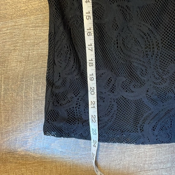 Lilly Pulitzer LIANA TOP IN COCONUT JELLYFISH CRITTER CROCHET Black size XS - Picture 15 of 16
